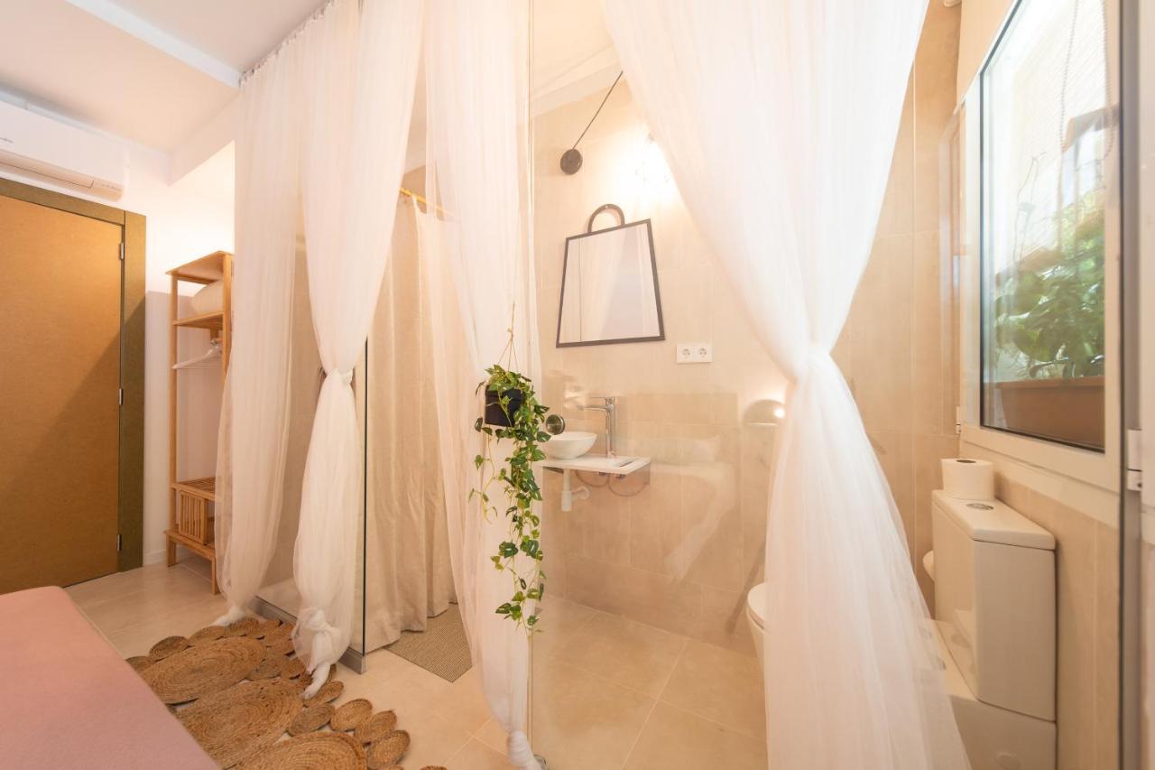 Sitges Beach Hostal מראה חיצוני תמונה